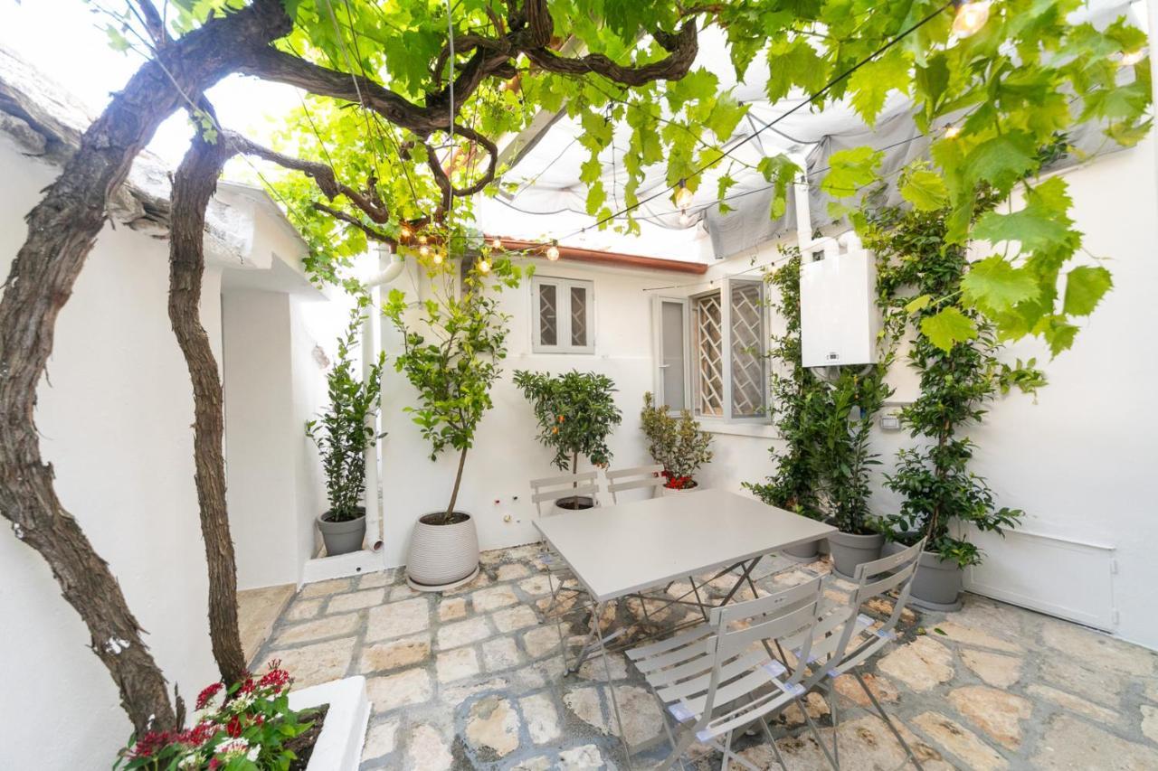 Trullo Alfieri - Relax E Garden Apartment Alberobello Exterior photo